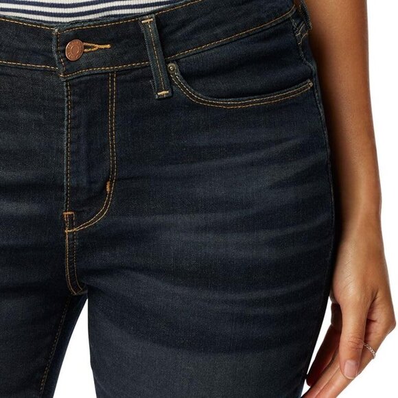 Brand New Signature by Levi Strauss & Co. Women's Mid-Rise Bermuda Shorts, Storm - Picture 4 of 5